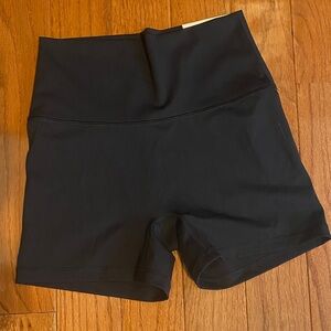 Aerie Offline Goals 4” Shortie Black High-Waisted Shorts